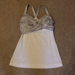 Lululemon built in bra top